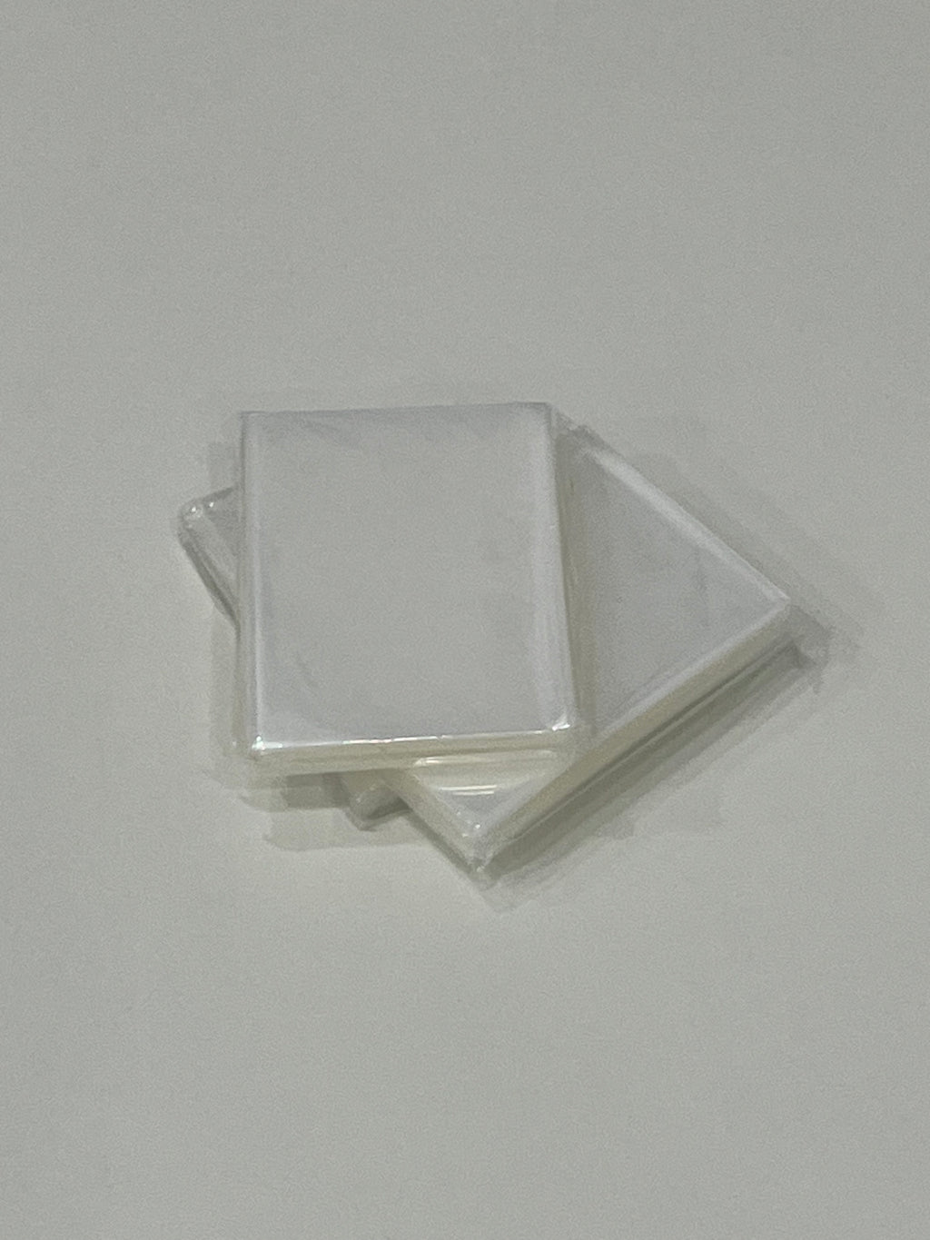Fundas protectoras transparentes para cartas TCG. 100 unidades