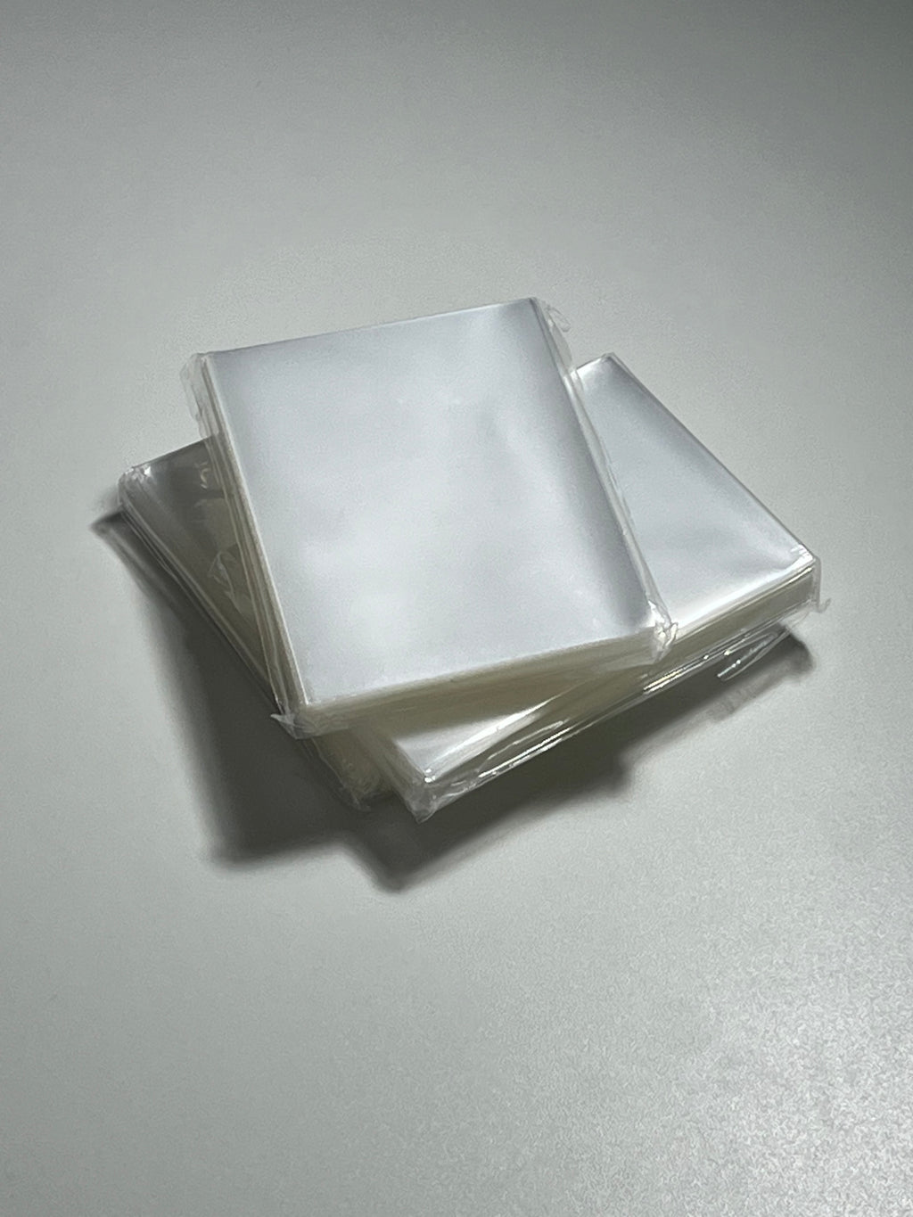 Fundas protectoras transparentes para cartas TCG. 100 unidades