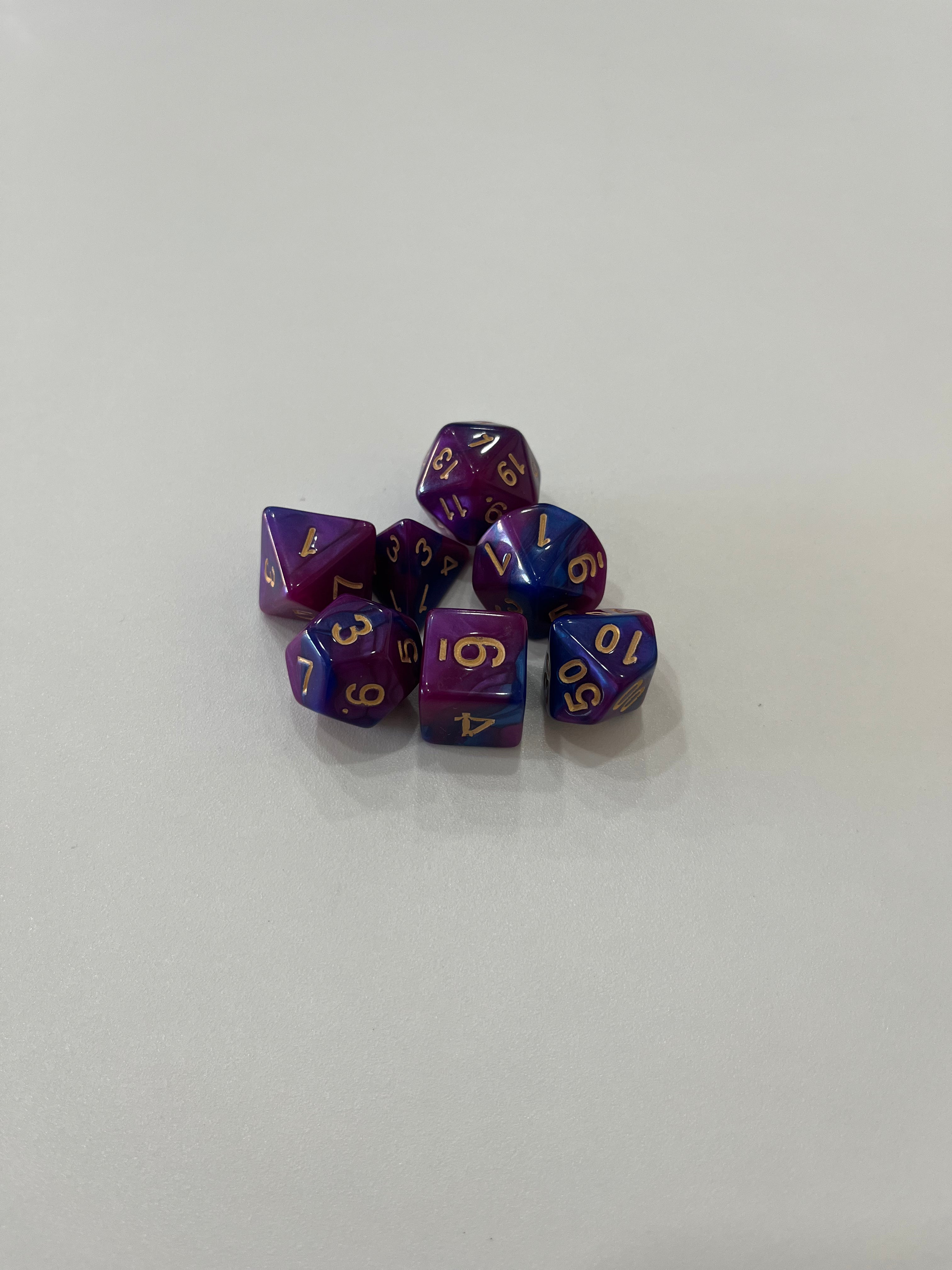 Juego de 7 dados para juegos de rol. 16 mm