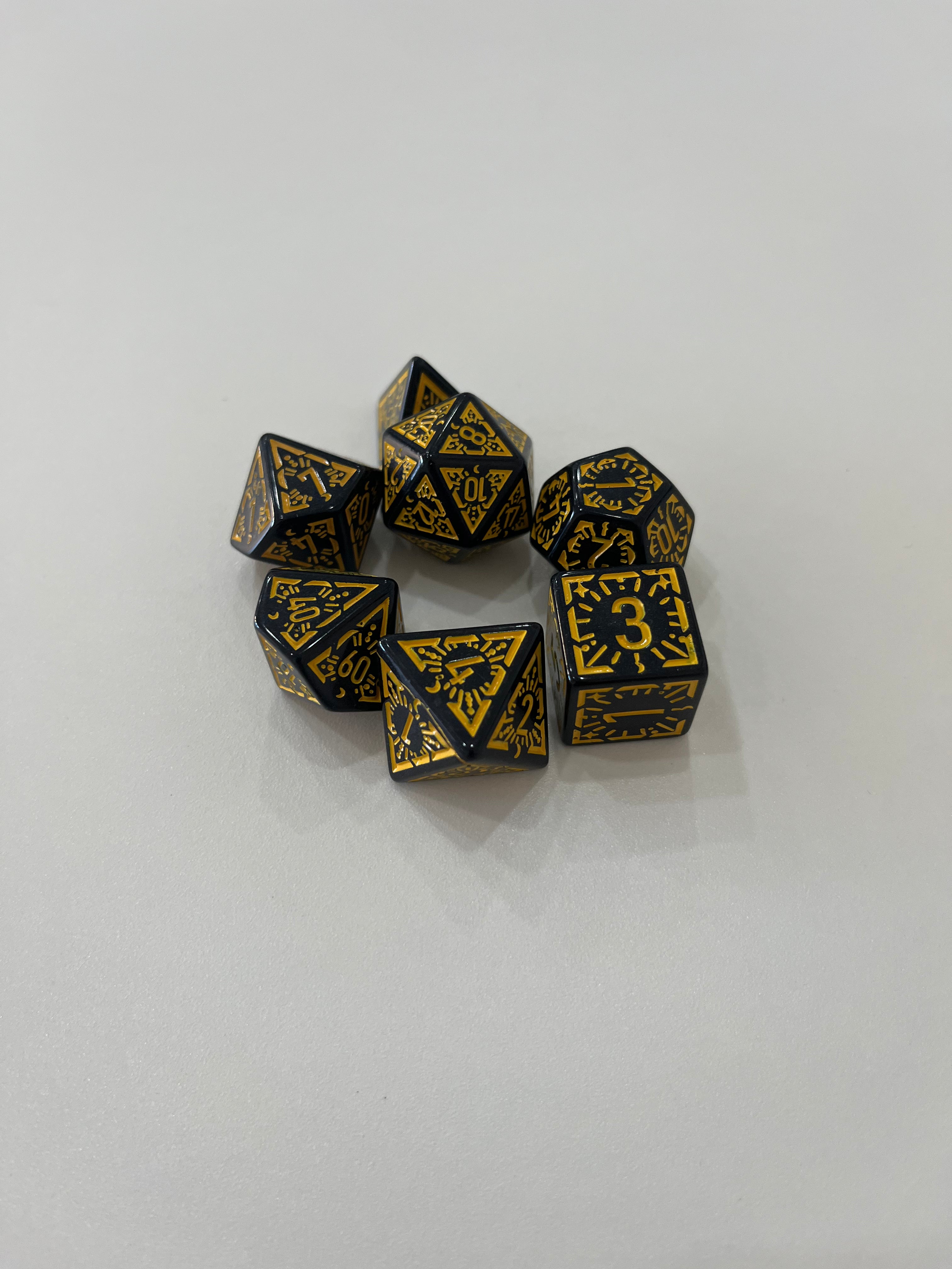 Juego de 7 dados acrílicos vintage. Premium. 18 mm