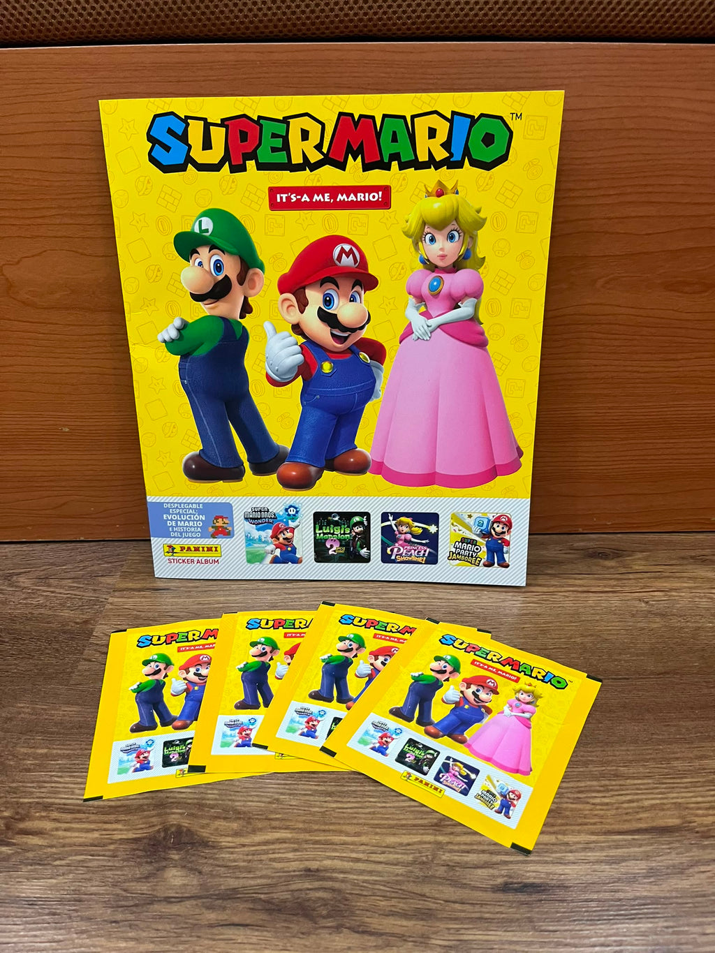 Álbum Super Mario It's-a Me, Mario! Panini 2026 | Kena Games