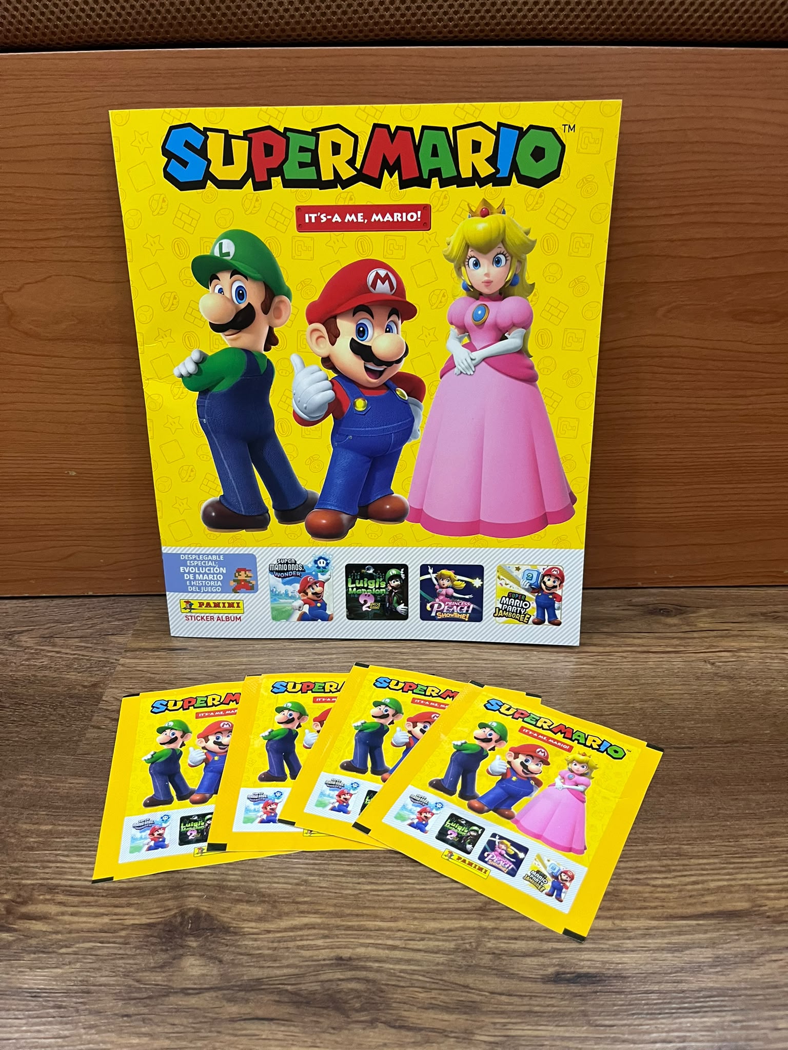 Álbum Super Mario It's-a Me, Mario! Panini 2026 | Kena Games